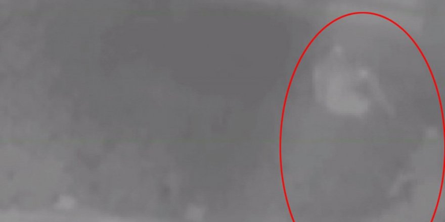 Kadın öğretmene uçan tekme