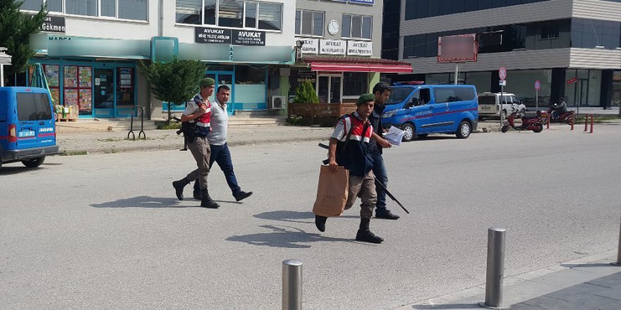 FETÖ’ye küfreden babasını vurdu
