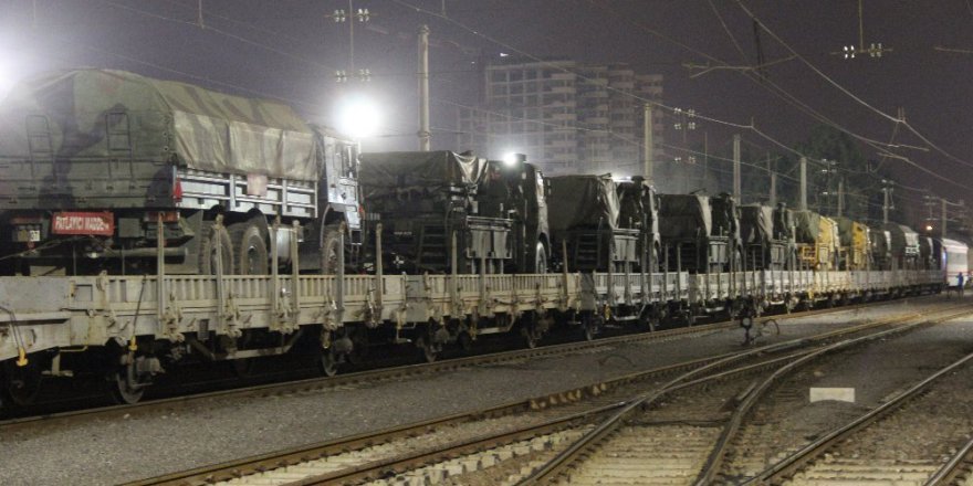 Sınıra askeri sevkiyat sürüyor!