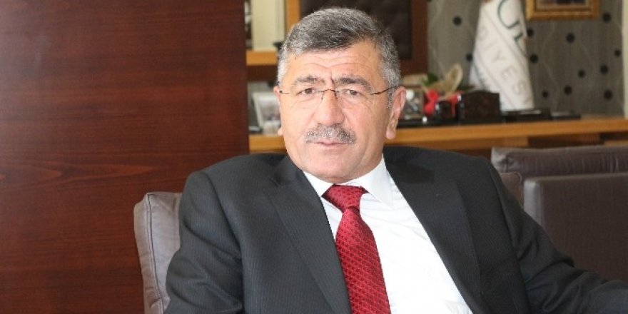 Niğde Belediye Başkanı Faruk Akdoğan İstifa Etti