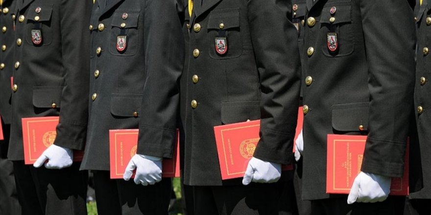 FETÖ askeri liselere gireceklere 'mülakat provası' yaptırmış