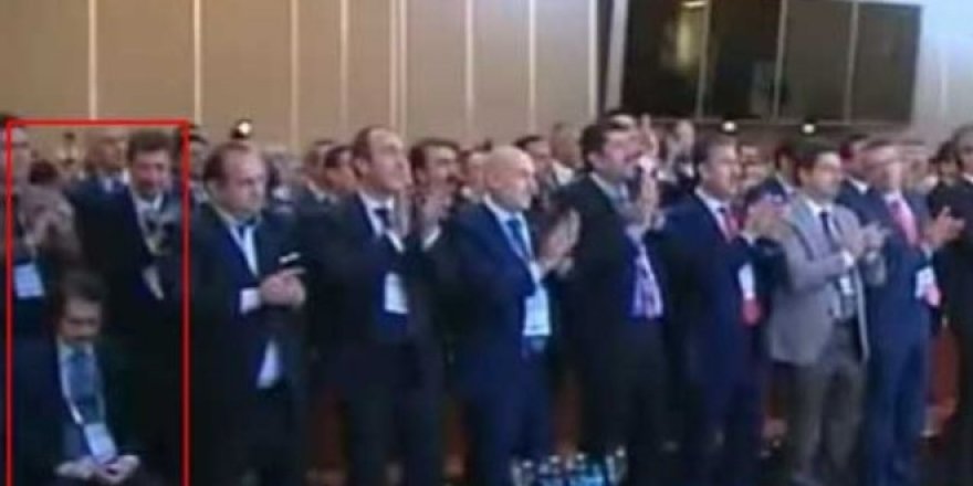 'İhanet konuşmasını alkışlamadım, ayağa kalkmadım