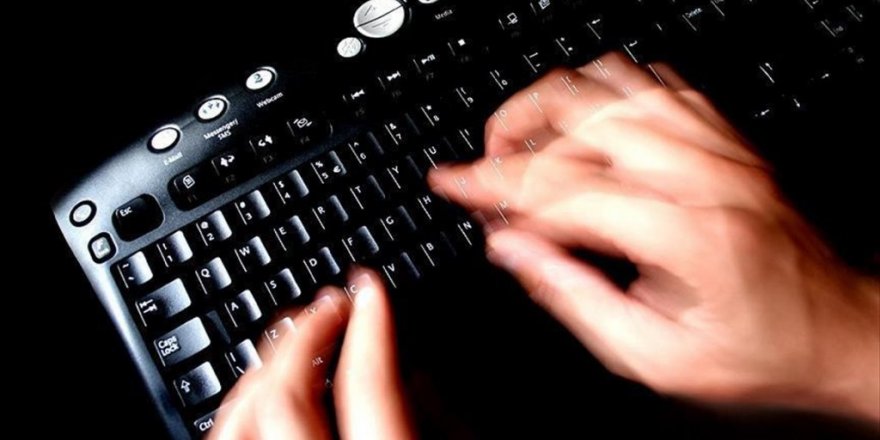 Terör propagandası yapan 3 üniversite öğrencisi gözaltına alındı