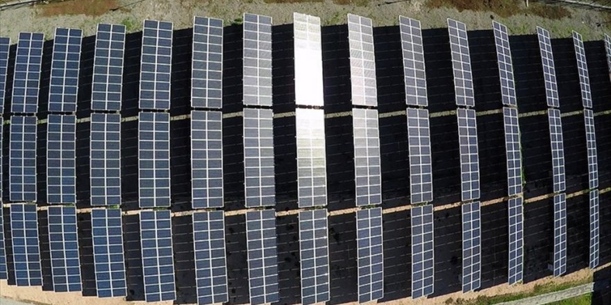 Türkiye'nin Çatılarında 10 Milyar Dolarlık 'Güneş' Yatıyor