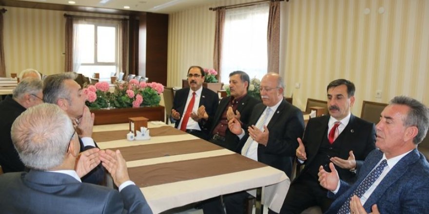 Kamu-Sen'den Ebediyete İntikal Eden Yönetici ve Üyeleri İçin Mevlid