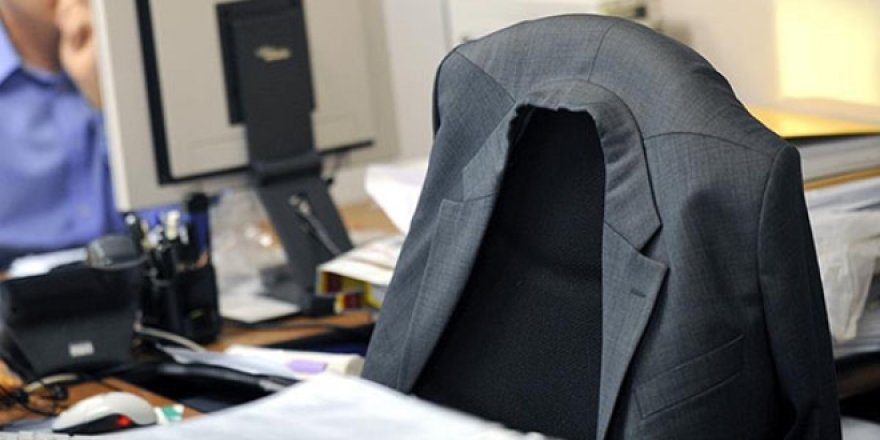 Devlet 'liyakat sahibi' eski çalışanına kapısını açacak