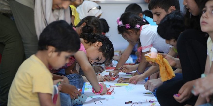 Suriyeli 30 bin çocuk sosyal uyum eğitimi aldı