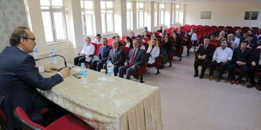 Öğretmenlere Kıyafet Uyarısı: Serbest kıyafetin de bir ölçüsü var