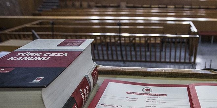 Belediye başkanına 'rüşvet' suçlamasıyla dava