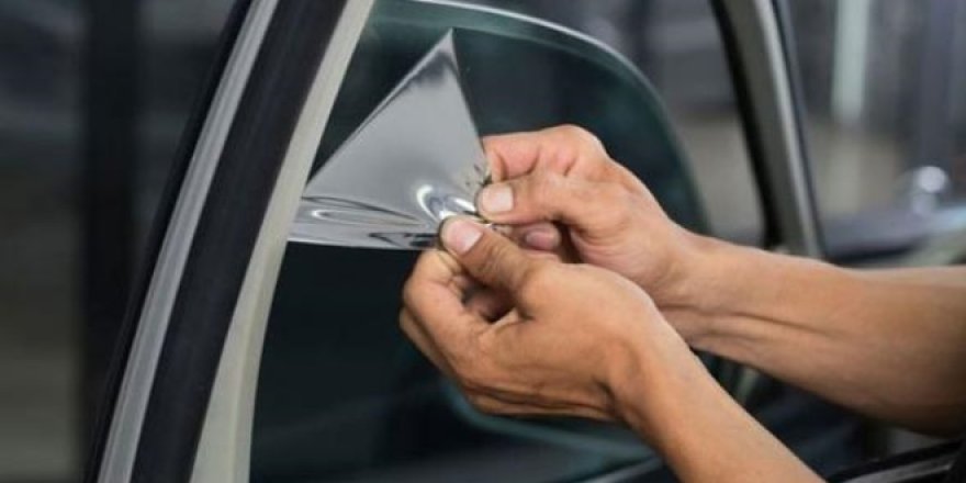 Cam filmi önde yasak, arkada serbest