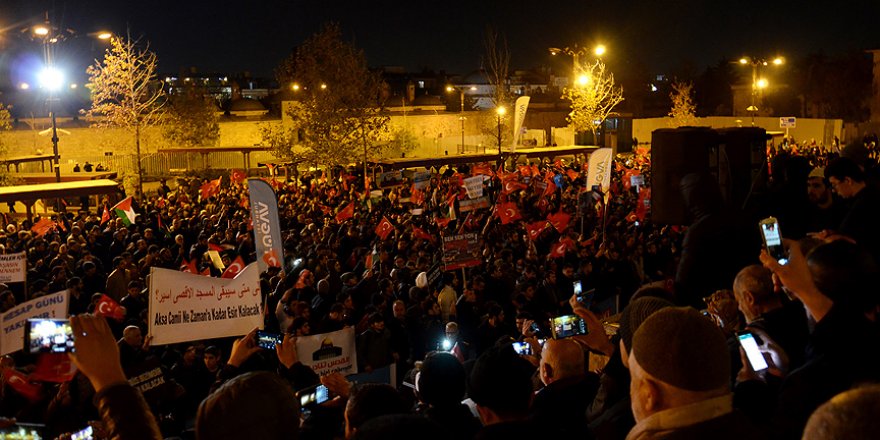 Türkiye Kudüs için ayakta