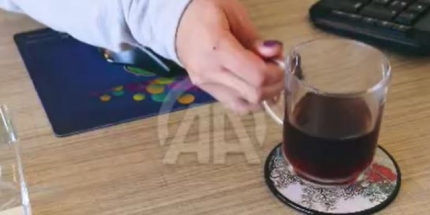 Bilgisayar öğretmeni ısı koruyucu bardak altlığı geliştirdi