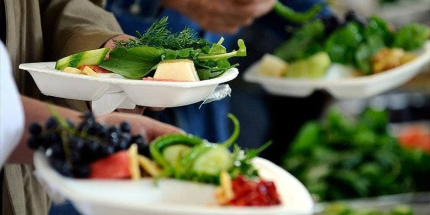 Sağlıklı beslenme çocukları mutlu ediyor