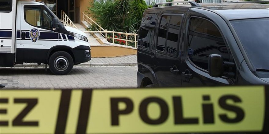 PKK şüphelisi emniyetin üçüncü kat balkonundan atladı