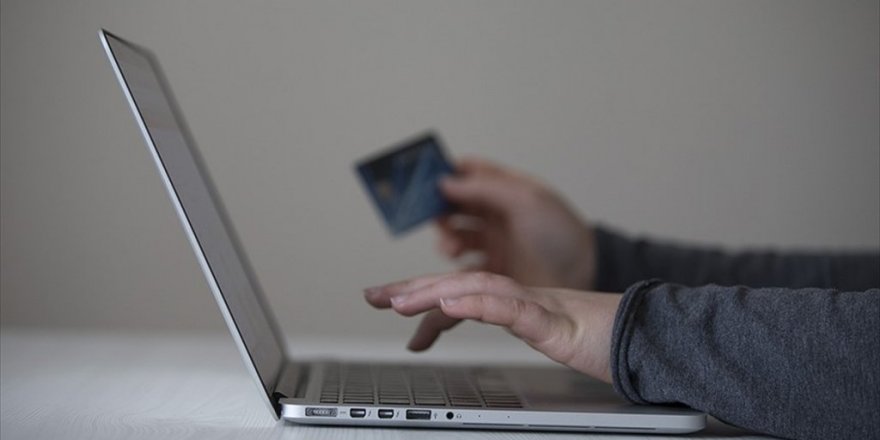 Kredi kartıyla internetten alışverişe onay için son günler