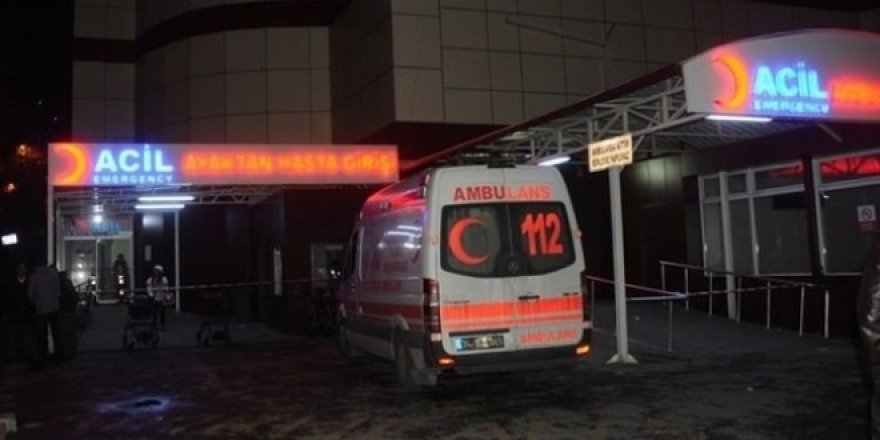 Zehirlenen ilkokul müdürü hastaneye kaldırıldı