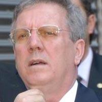 Aziz Yıldırım'a saldırı