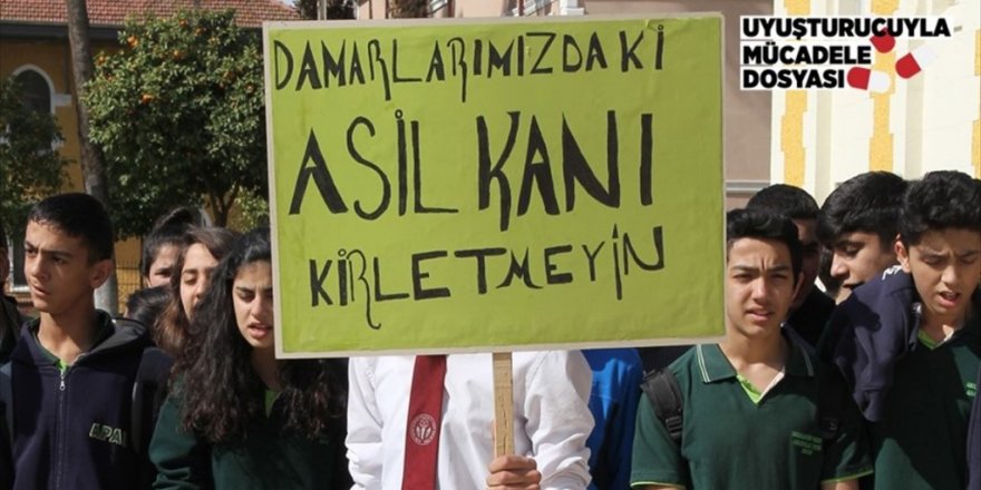 ﻿﻿Yeşilay'dan 11 milyon öğrenciye bağımlılık eğitimi