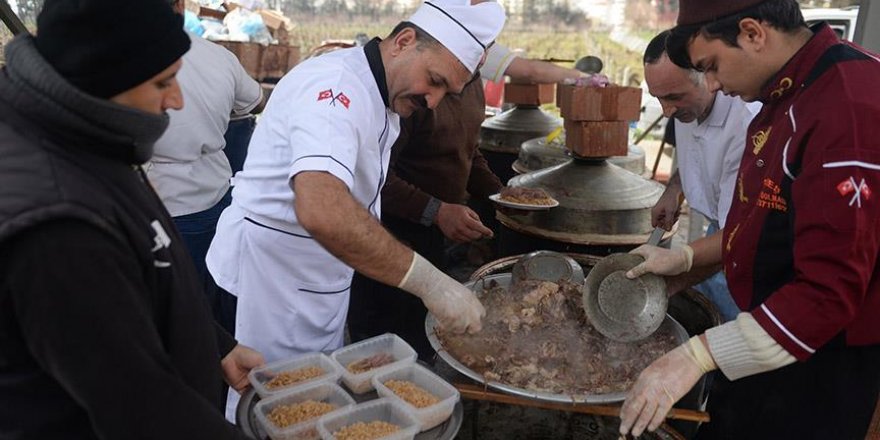 Mehmetçik için 41 kazan İskilip dolması pişirildi