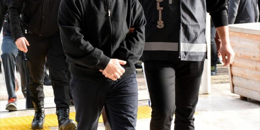 FETÖ'den bazı sendikaların 62 yöneticisi hakkında gözaltı kararı verildi