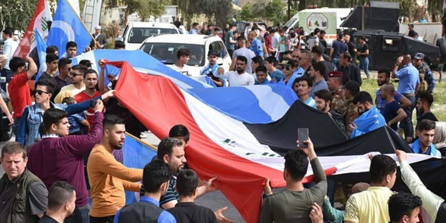 Kerkük'te Türkmenler Nevruz Bayramı'nı kutladı