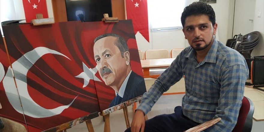 Suriyeli öğretmen Erdoğan sevgisini tuvaline yansıttı