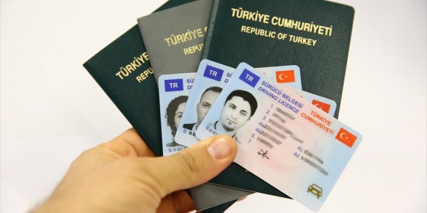 Pasaport, ehliyet ve kimlikte yeni dönem başlıyor