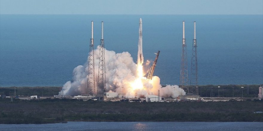 SpaceX kargo kapsülü uzaya fırlatıldı