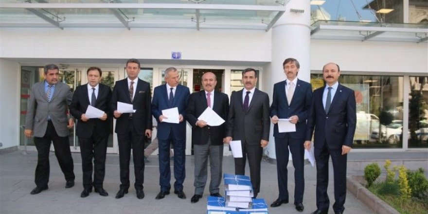Yardımcı Hizmetler Sınıfı Dilekçeleri Başbakanlığa Gönderildi