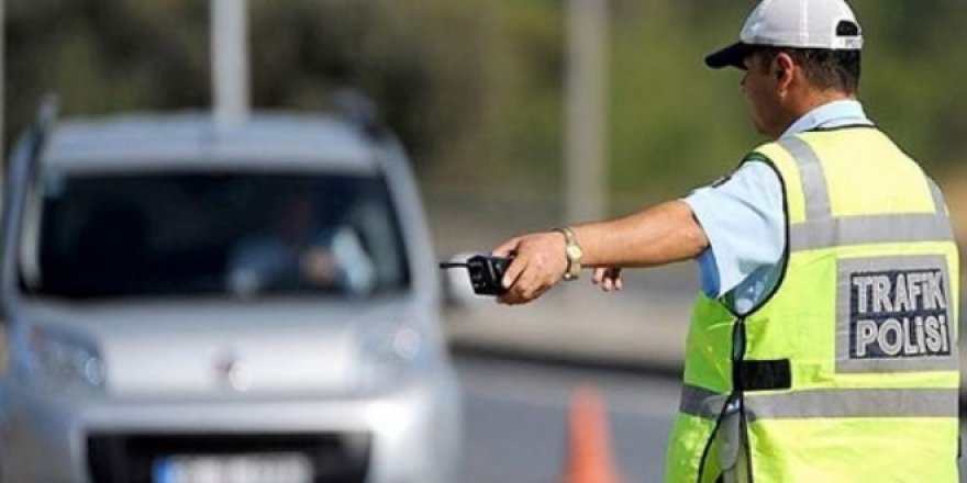 Polise küfür eden taksiciye 470 lira para cezası!