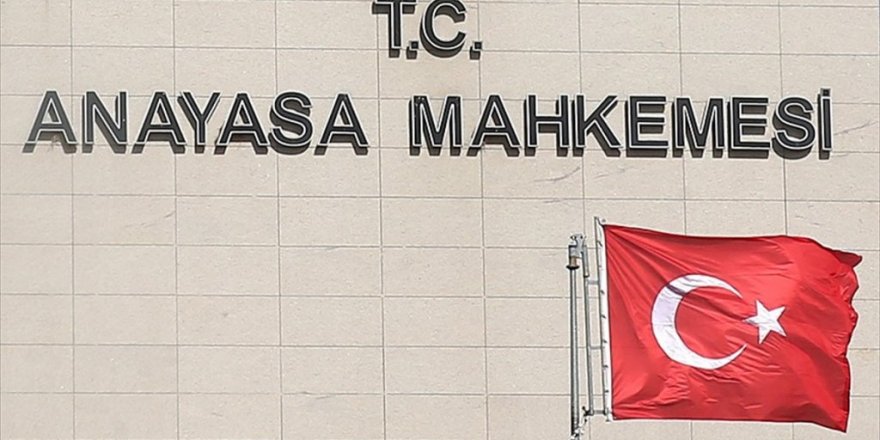 Anayasa Mahkemesinden CHP milletvekillerinin başvurusuna ret