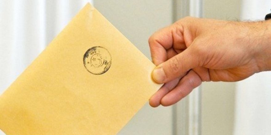 Seçmene 13 adımda oy verme rehberi