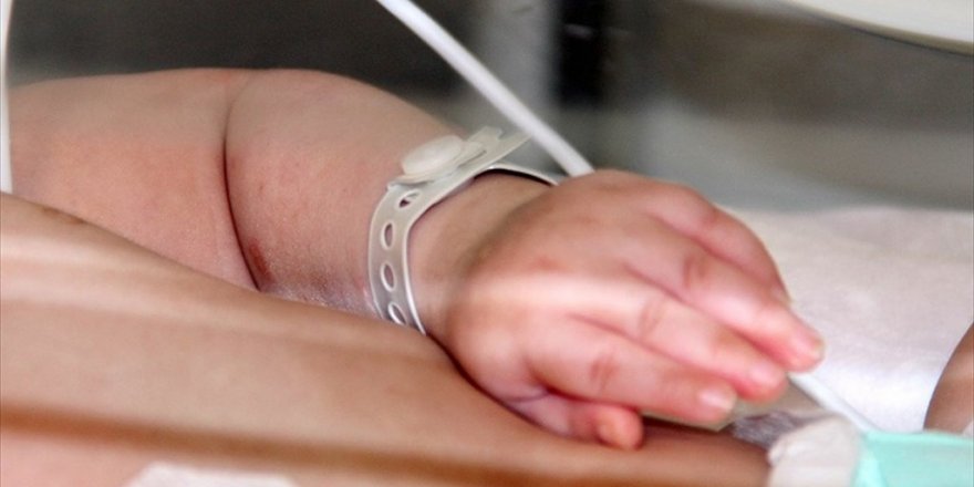 Yeni doğan bebeğin kimliği artık eve gelecek