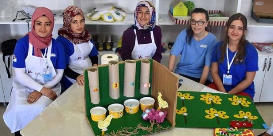 Atık malzemelerle matematik öğretecekler