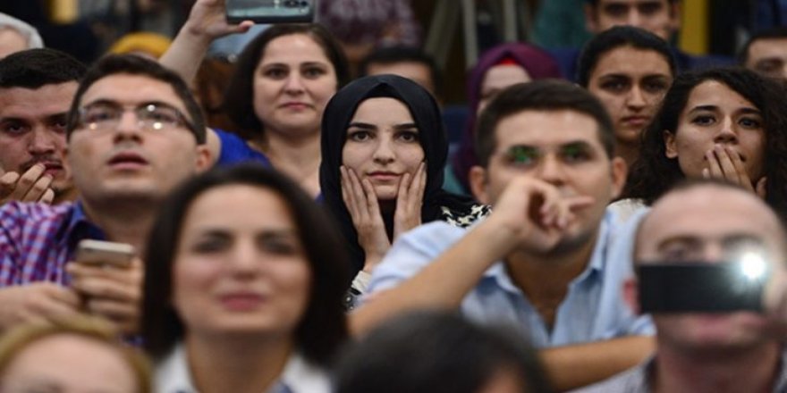 Öğretmen adaylarının KPSS puanları 2 yıl geçerli olacak!