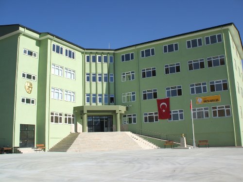 İlköğretim okulunda iki tecavüz