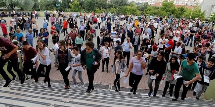 İkinci nakilde, öğrencilerin yüzde 98'i istediği okula yerleşti