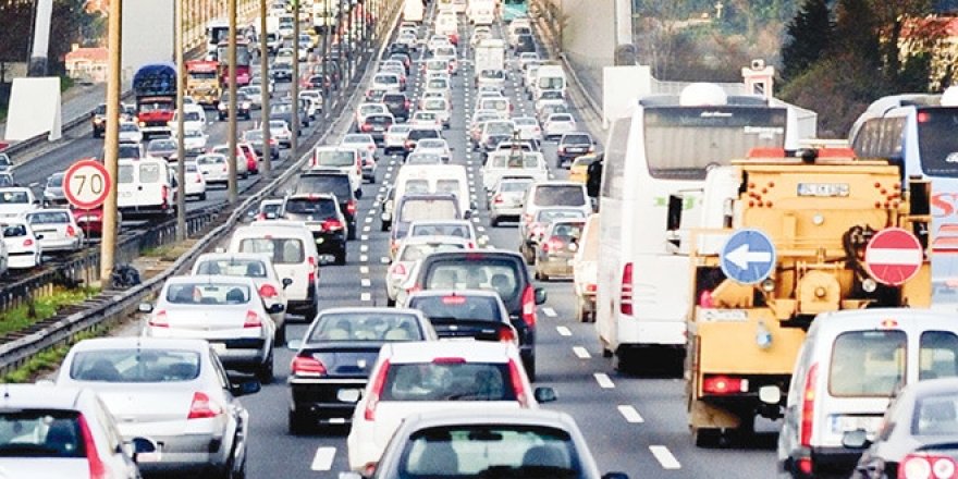 Sıfır araca 40 bin zam 3 bin indirim