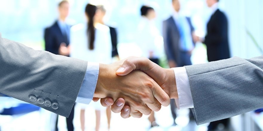 Köy okuluna kitap bağışı yapması karşılığında uzlaştı