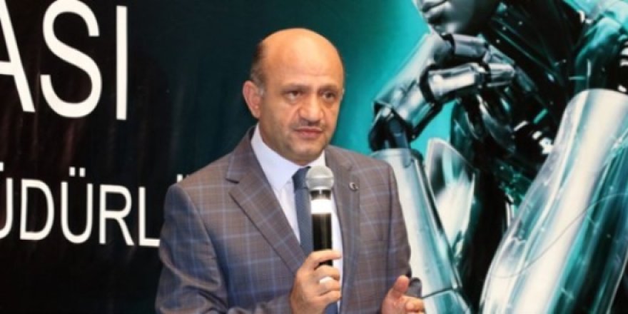 'Kodlama bilmeyen okur yazar sayılmayacak'