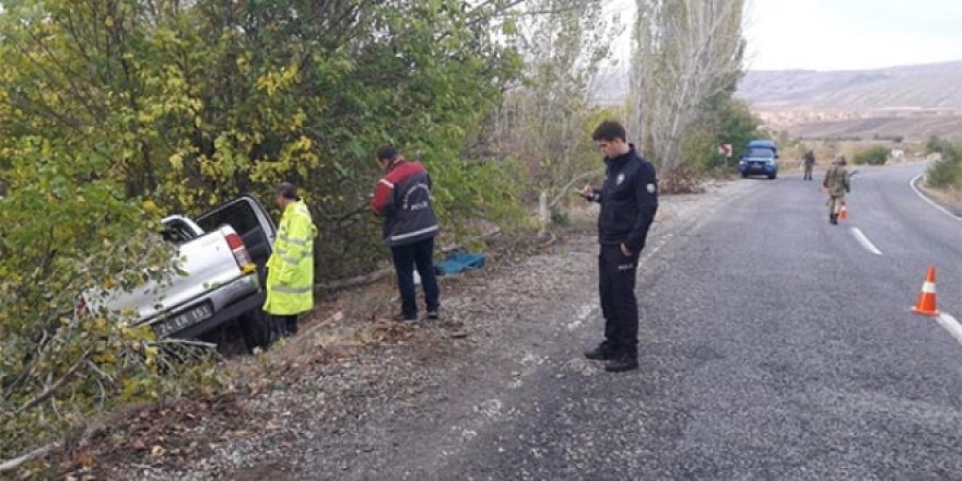 Resmi plakalı araç şarampole düştü: 1 şehit, 3 yaralı