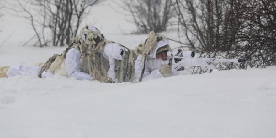 Tunceli'de İki JÖH askeri donarak şehit oldu