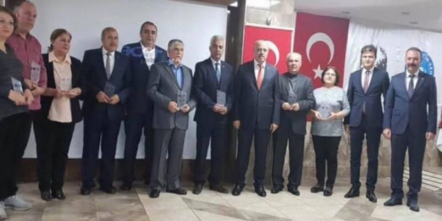 24 Kasım’a Darbe Ürünü Diyerek Karşı Çıkanlara Tepki!