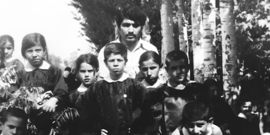 PKK'nın şehit ettiği ilk öğretmenin kızı: Yıllarca o kan izine baktık