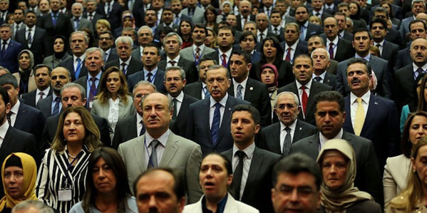 AK Parti'de 'İl Başkanları' devrimi