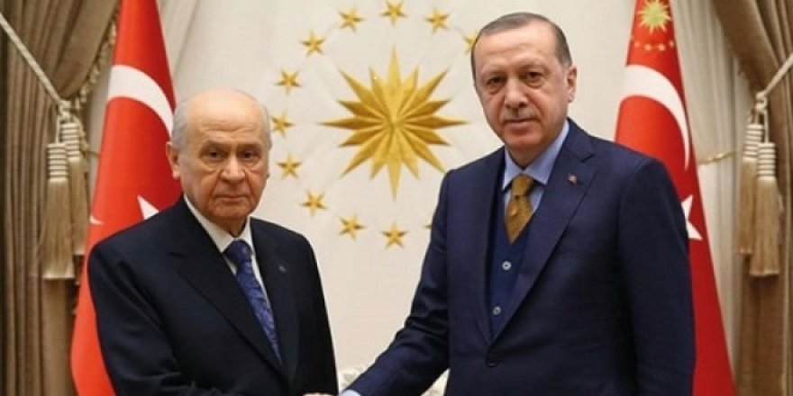 Erdoğan ile Bahçeli görüşmesi sona erdi! 6 ilin jest olarak...