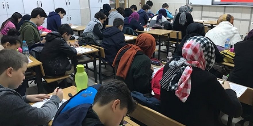 Bakan Selçuk'un Çağrısına Cevap: "Biz varız" dediler