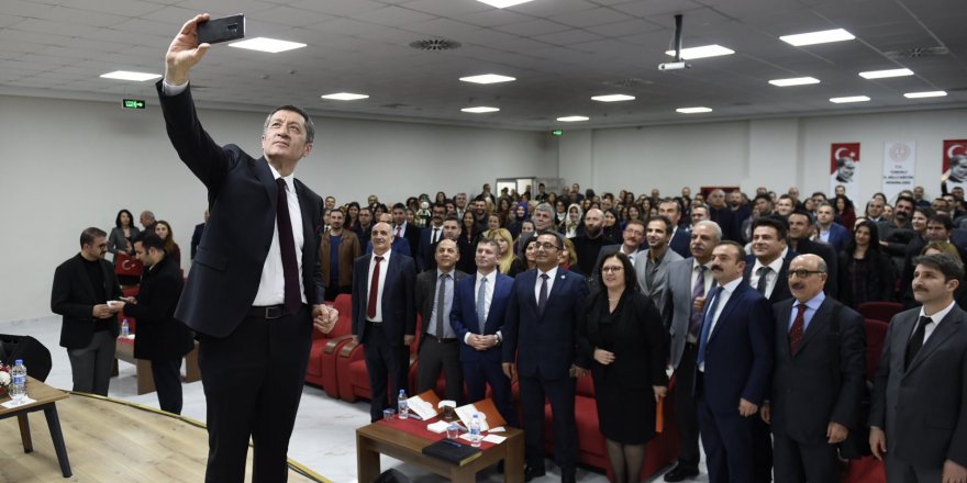 "Ziya Öğretmen ile Eğitim Buluşmaları" Tunceli Programı!