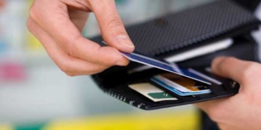 Merkez Bankası kredi kartı faizlerini yeniden belirledi