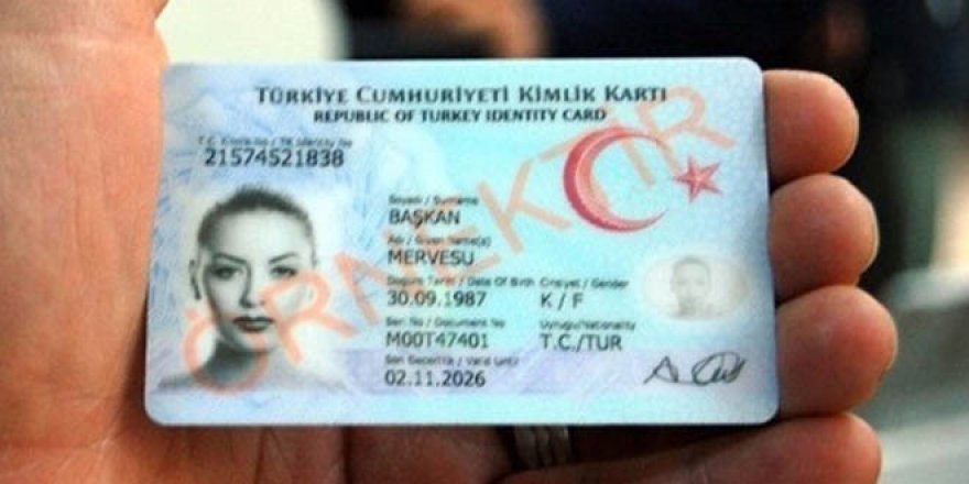 Nüfus müdürlüğünde çete skandalı: FETÖ'cülere sahte çipli kimlik ve sahte pasaport